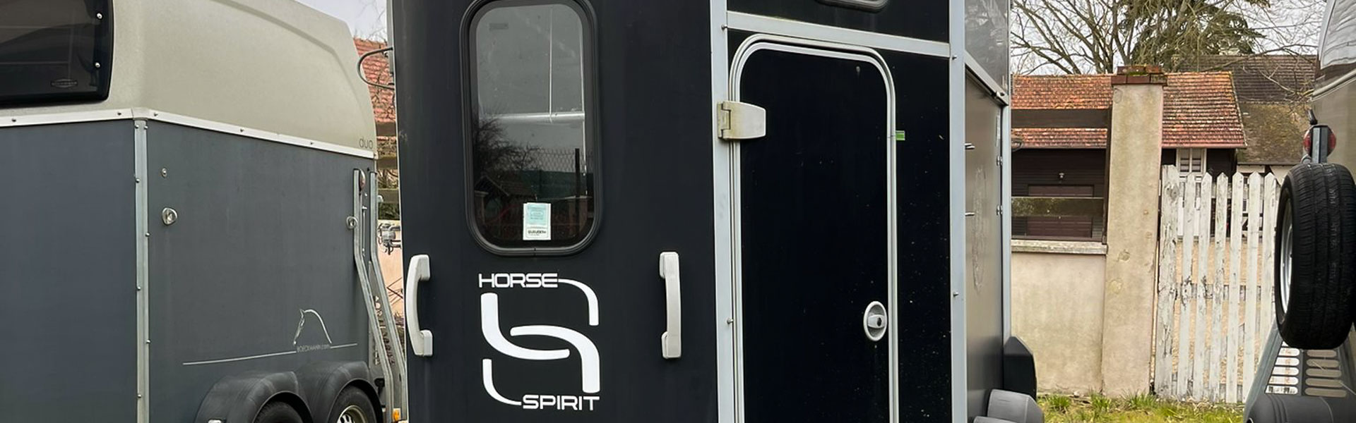 aménagement du van cheval transport aménager
